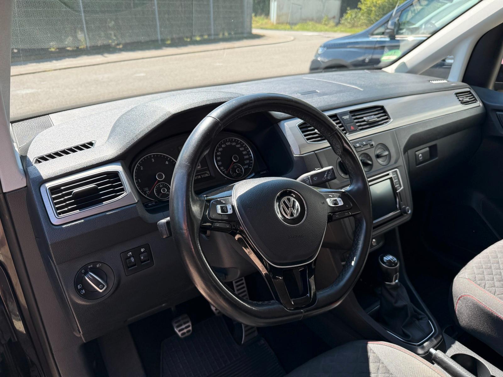Volkswagen Caddy 5-Sitzer/4Motion/Klima/AHK/Standheizung