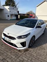 Kia cee'd / Ceed GT +GARANTIE+PANO+KAMERA+JBL+ACC - Kia in Aachen