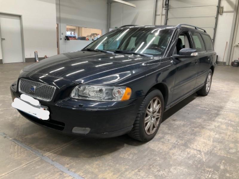Volvo V70 2.4 Edition Sport, AHK,LEDER,KLIMA Automati
