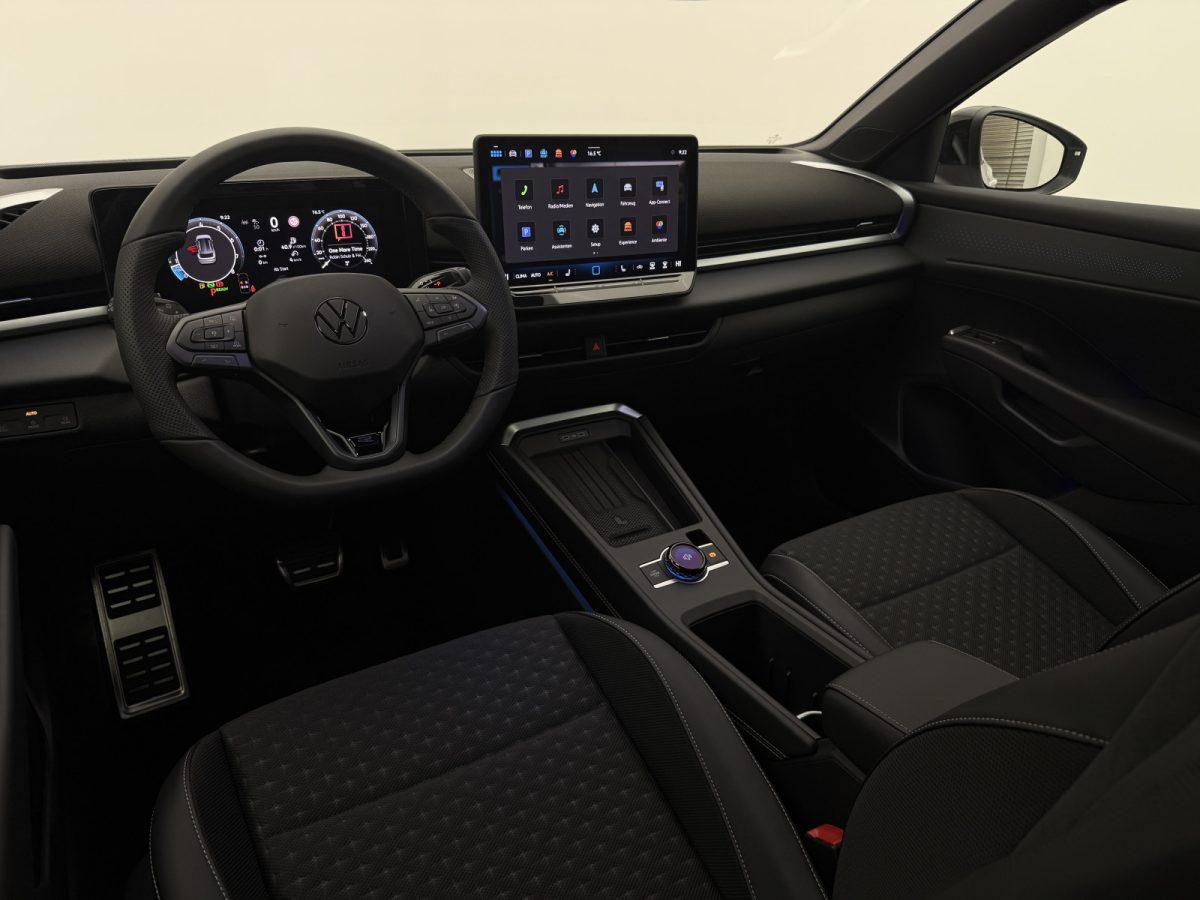 Volkswagen T-Roc 1.5 eTSI DSG R-Line+ASSIST+360+HUD+MATRIX+, миниатюра 24