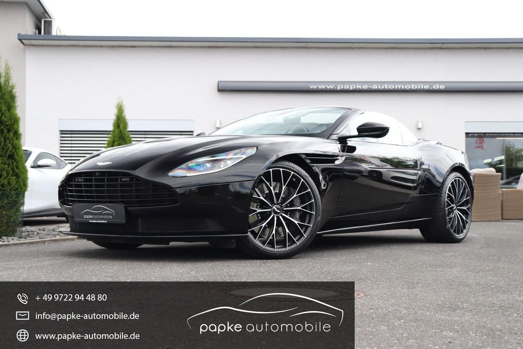 Aston Martin DB11