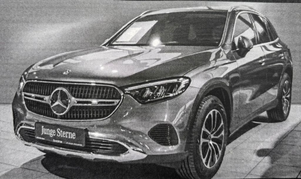 Image of Mercedes-Benz GLC 220