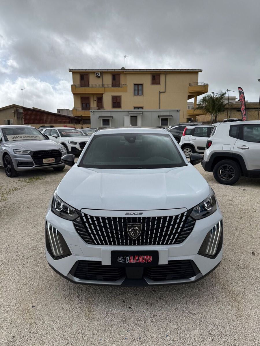 Peugeot 2008 PureTech 100 S&S Allure imagem 3