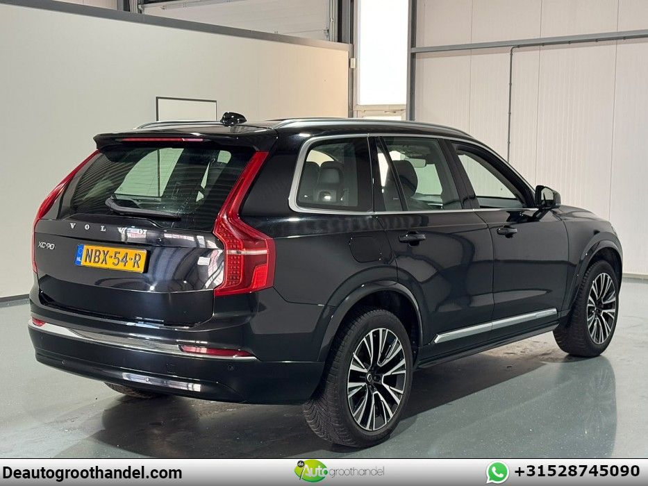 Volvo XC90 T8 Ultimate Bright Recharge Plug-In Hybrid imagem 2
