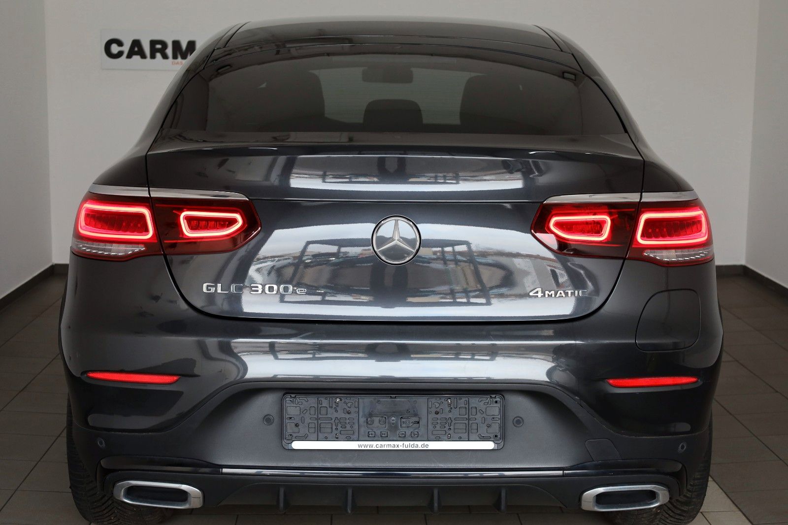 Fahrzeugabbildung Mercedes-Benz GLC 300e 4M Coupe AMG Leder,Navi,LED,360°-Kamera
