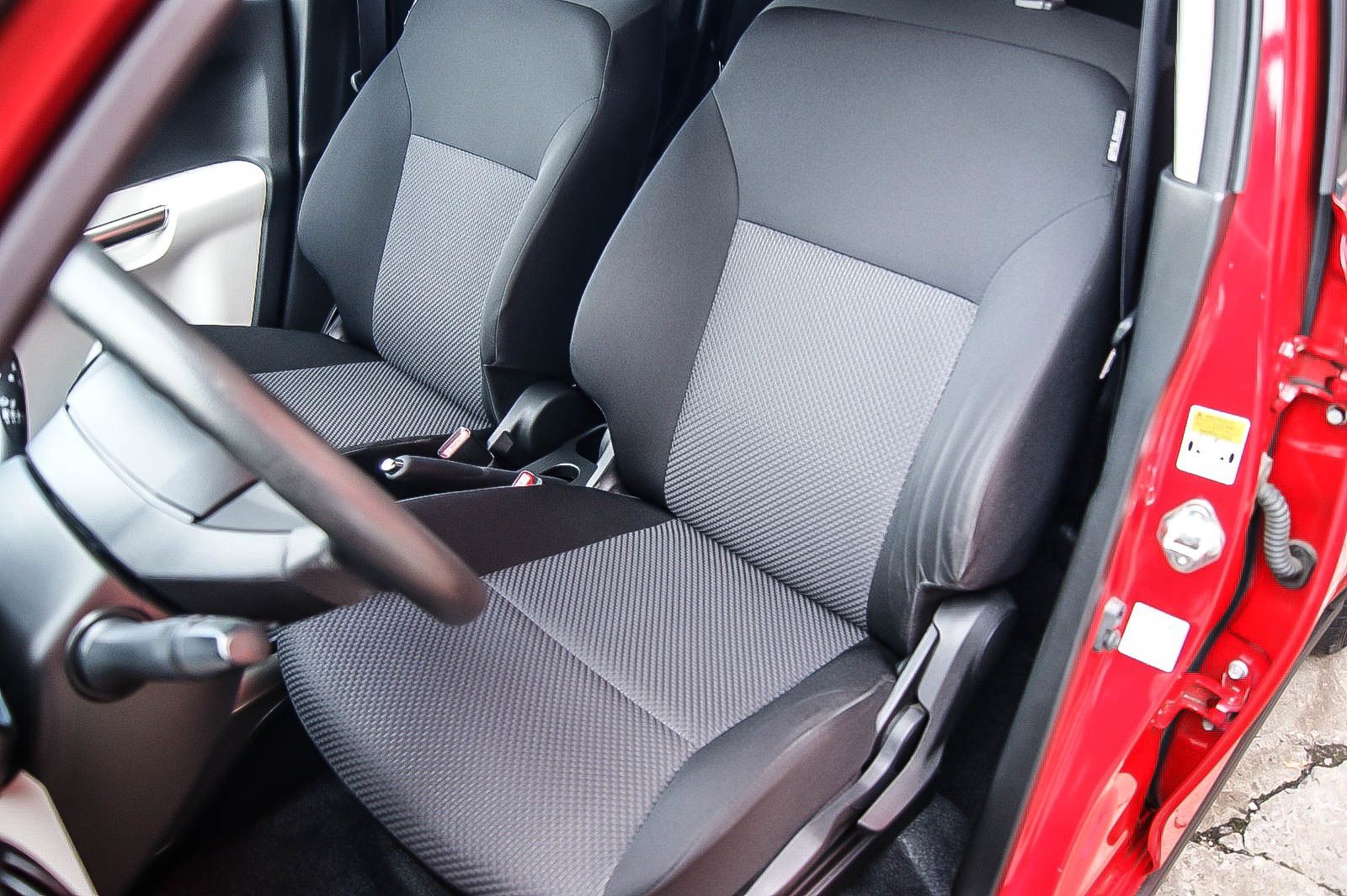 Fahrzeugabbildung Suzuki Ignis 1.3 SPORT NAVI SITZHG KAMERA SMARTLINK