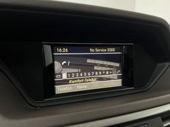 MERCEDES-BENZ E 220 CDI/ RENTNER/ 71.000KM / GARANTIE/ AUTOM. MERCEDES-BENZ E 220 CDI/ RENTNER/ 71.000KM / GARANTIE/ AUTOM.