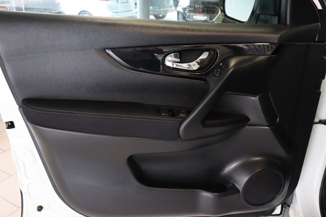 Fahrzeugabbildung Nissan Qashqai Acenta+ 1.6 dCi |1HAND|PDC|SHZ|LED|