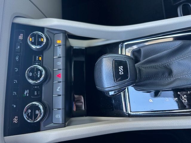 Karoq Style 1.5 TSI DSG NAV;AHK;LED;BFS;EL HECK;