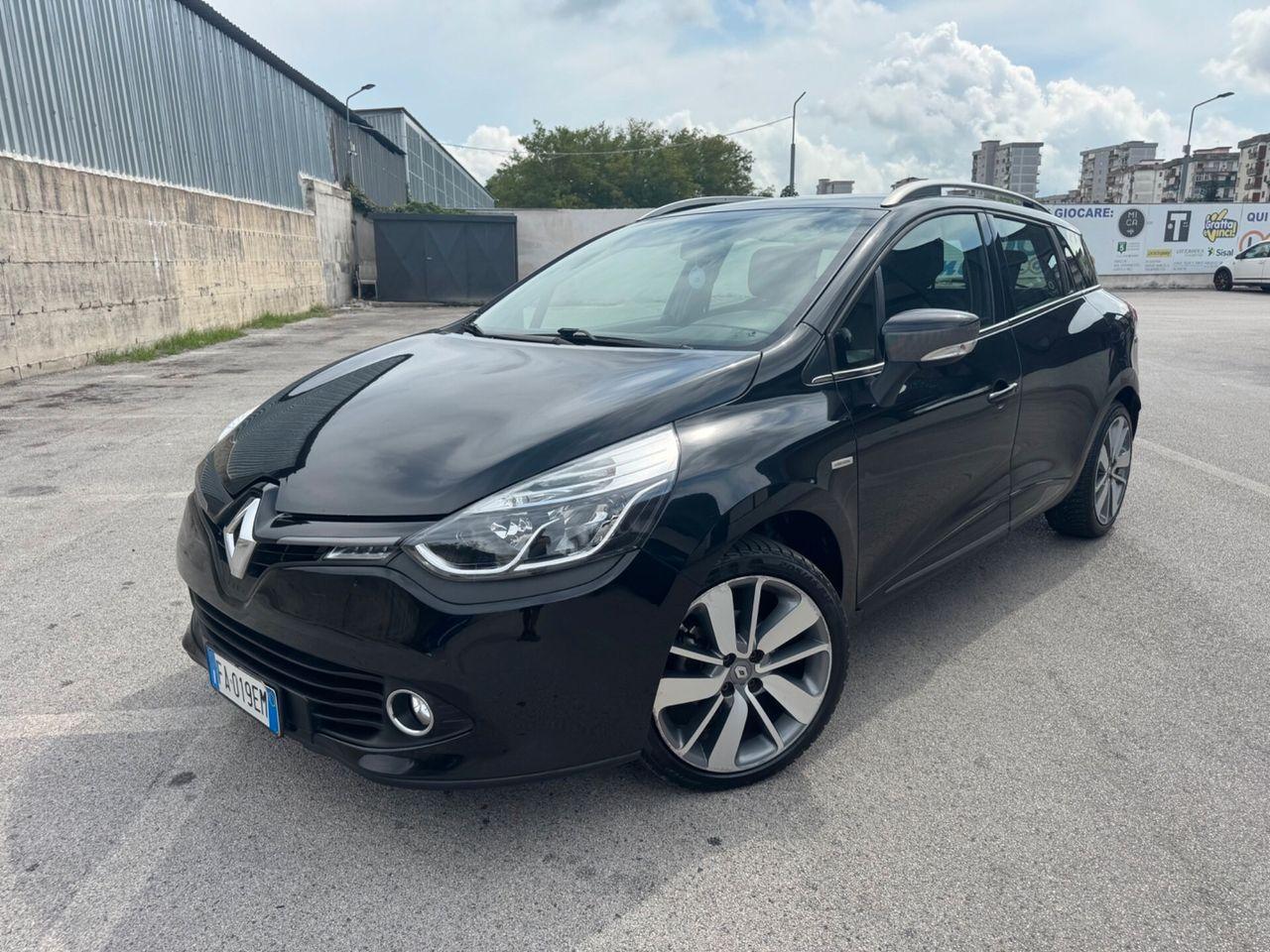 Renault Clio 2015 — interior