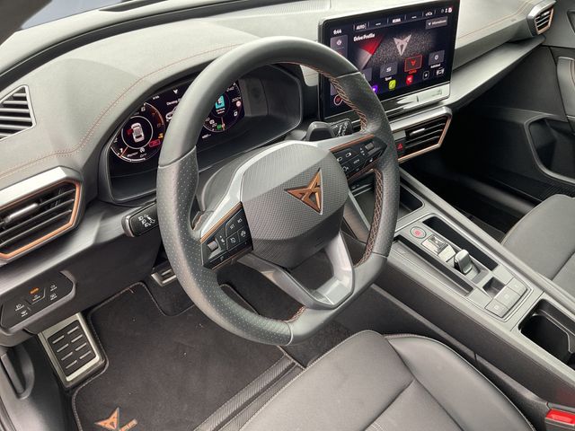 Formentor 2.0 TSI DSG VZ PDC KAMERA NAVI ACC LED
