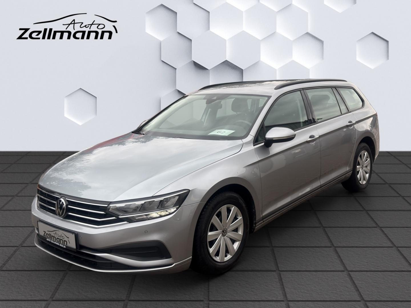 Volkswagen Passat Conceptline 2.0 TDI110kW DSG LED GJR Rück