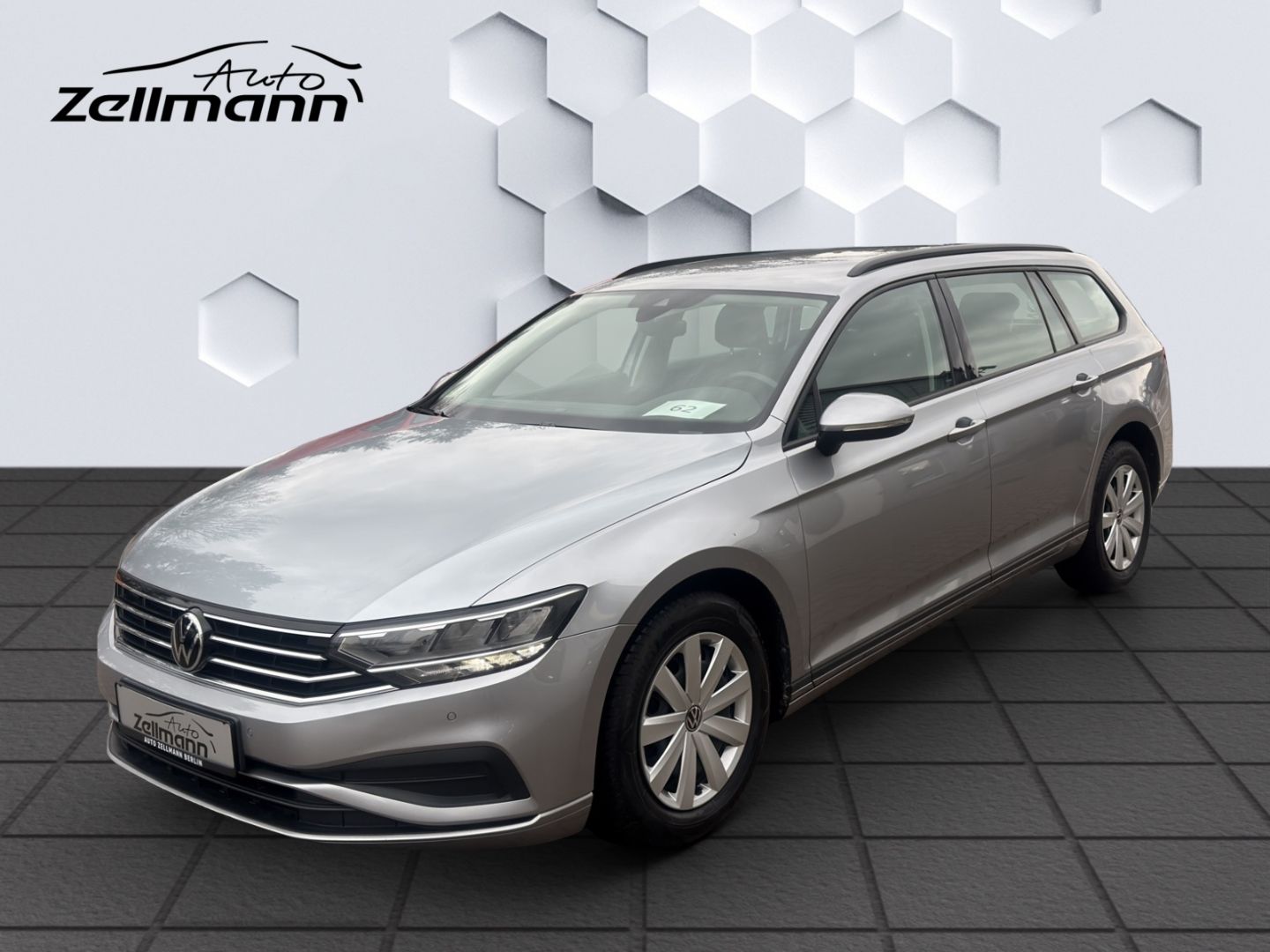 Passat Conceptline 2.0 TDI110kW DSG LED GJR Rück