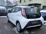 Toyota Aygo AYGO x-play *Automatik*Klima*Radio* - Toyota in Frankfurt (Main): Aygo