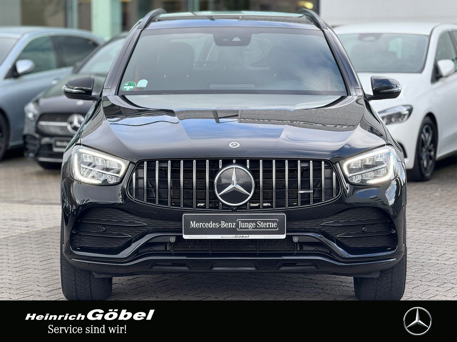 Fahrzeugabbildung Mercedes-Benz GLC 43 AMG*AHK*PANORAMA*AMBIENTE*NIGHTPAKET*