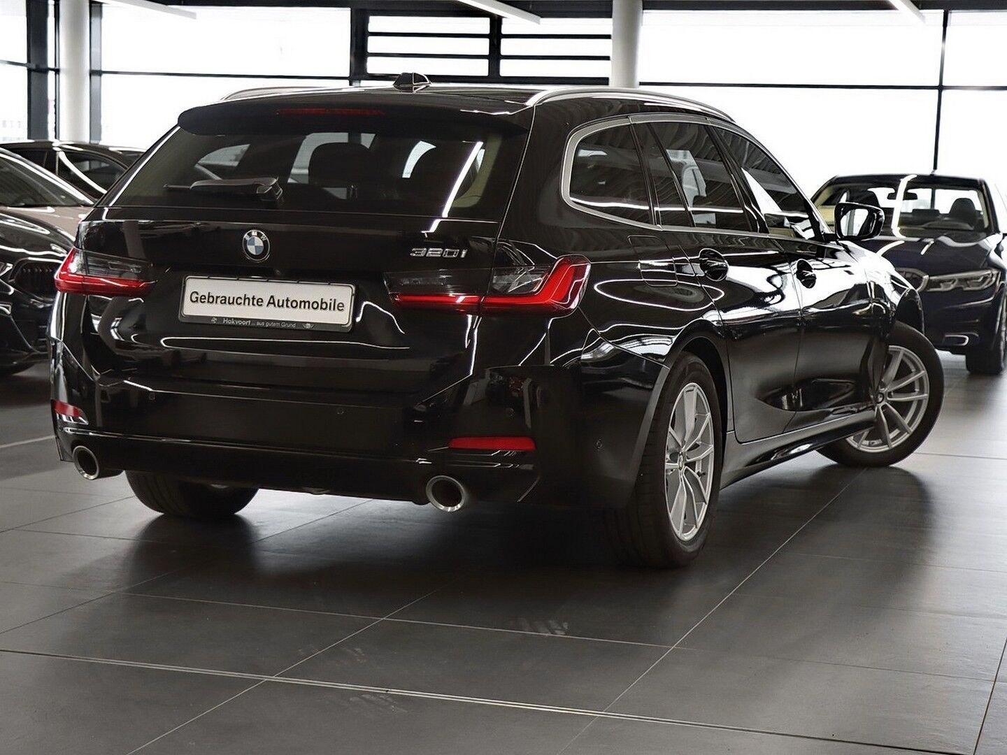 BMW 320i Touring Anhängekupplung, Kamera