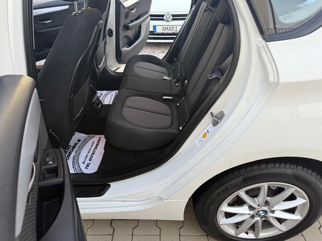 BMW 218 - Bild 17