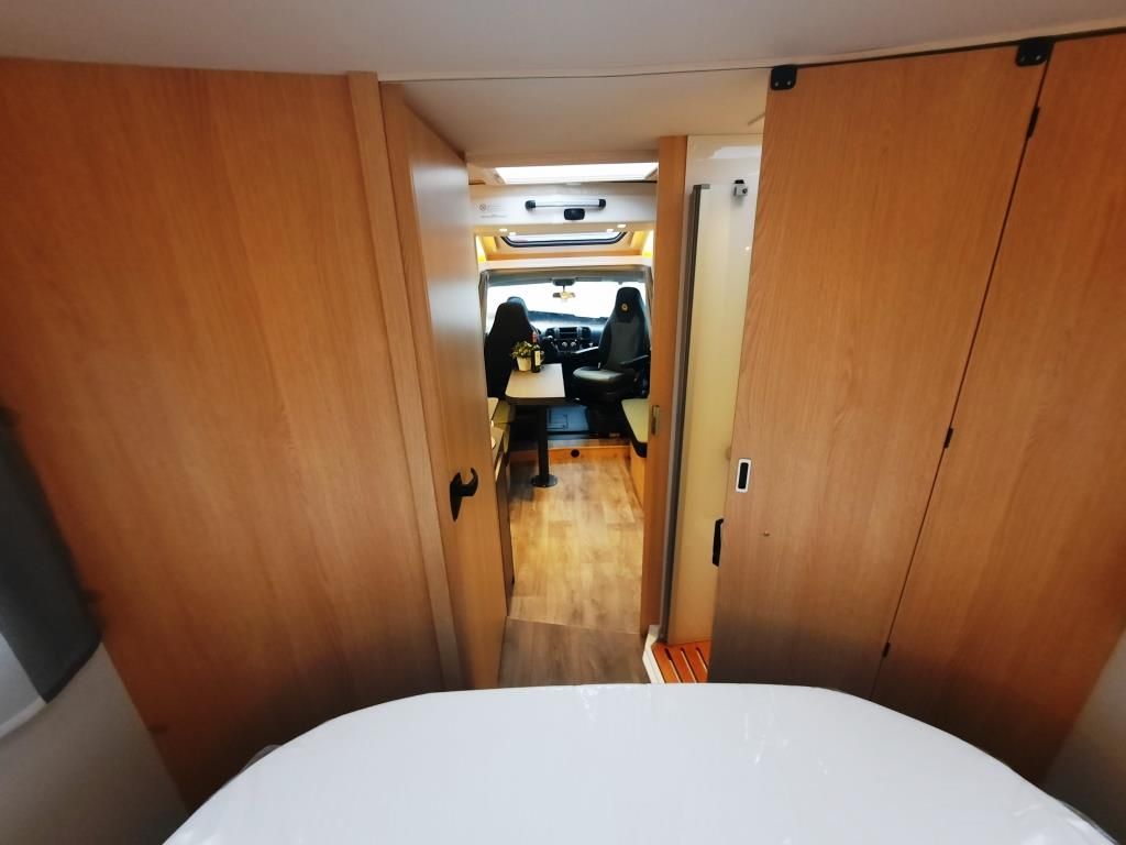Fahrzeugabbildung Sunlight T 69LC Verfüg./Sparen Sie 3.345,- €