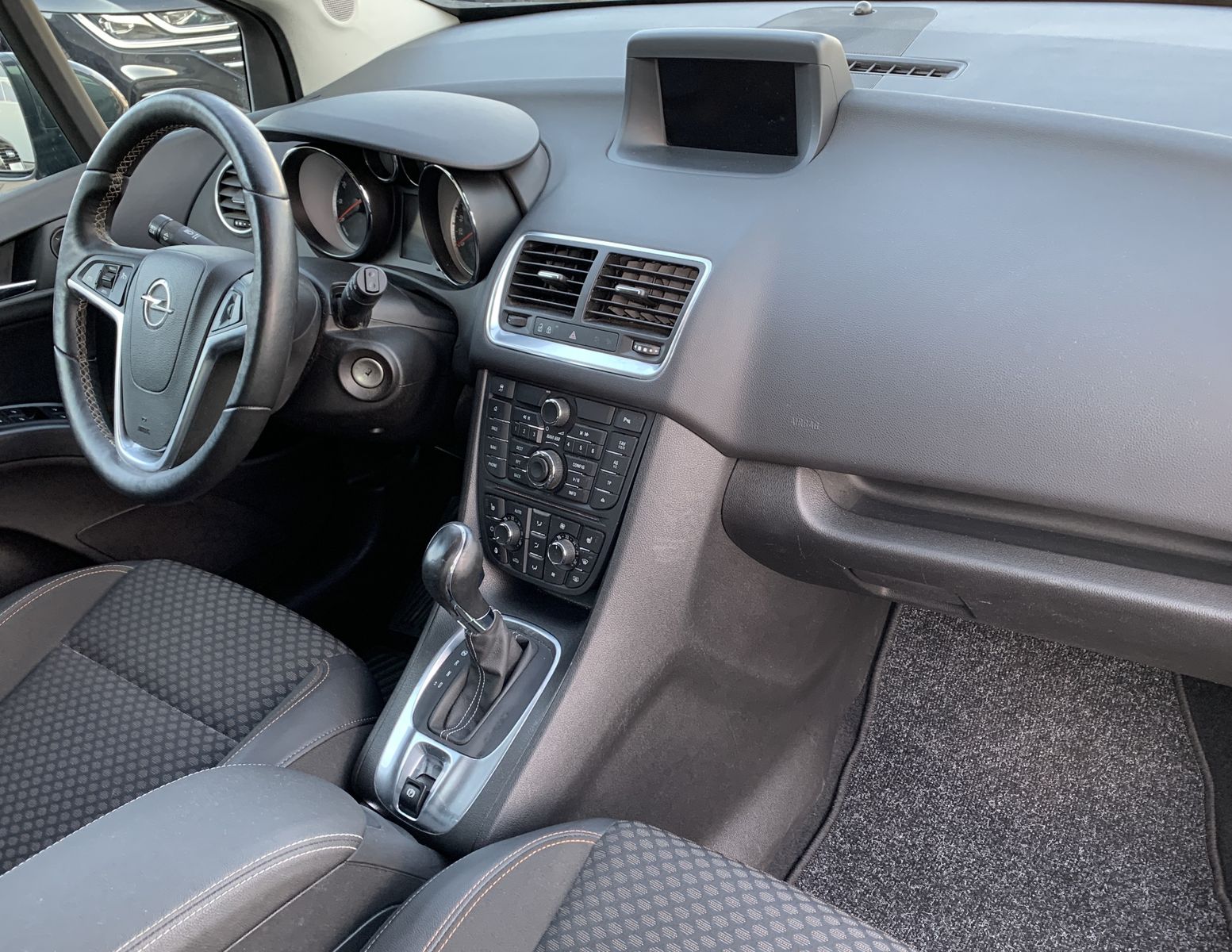 Fahrzeugabbildung Opel Meriva 1.4*Innovation*Cam*AHK*LHZ*SHZ*Temp*PDC*