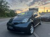 Toyota Aygo Cool*SEHR GEPFLEGT*TÜV+AU 06.2028*KLIMAANL. - Toyota Aygo (X) aus 2006