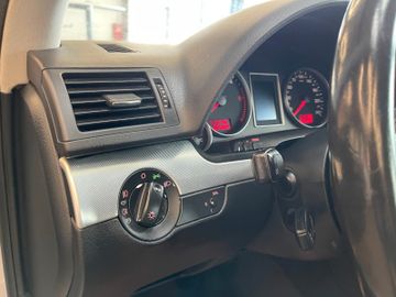 Audi A4 Avan 3.0 TDI quattro *SZHZ*PDC*TEMPOMAT*KLIMA