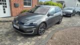 Volkswagen Golf e-Golf Wärmepumpe, Vollleder, Dynaudio - Volkswagen Golf mit Elektro-Antrieb: Limousine