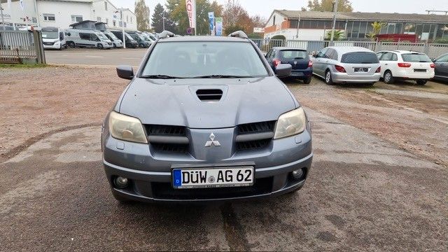 Mitsubishi Outlander 2.0 Turbo