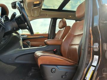 Jeep Grand Cherokee - 10