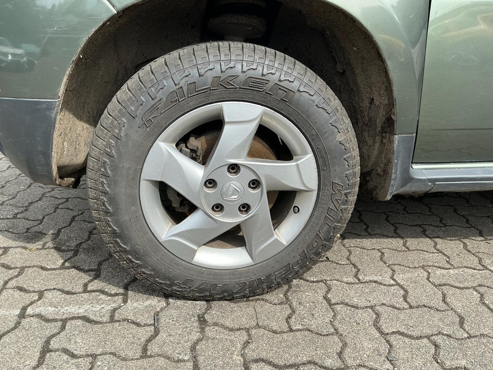 Dacia Duster 2013 — photo 25
