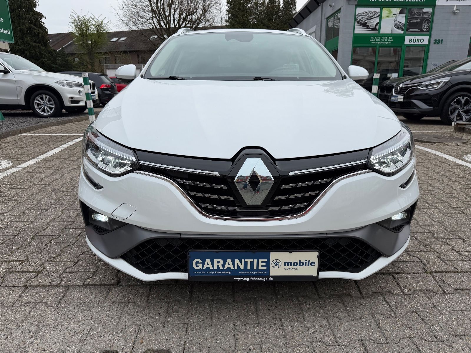 Fahrzeugabbildung Renault Megane IV Grandtour R.S. LINE 1-HD NAVI LED BOSE