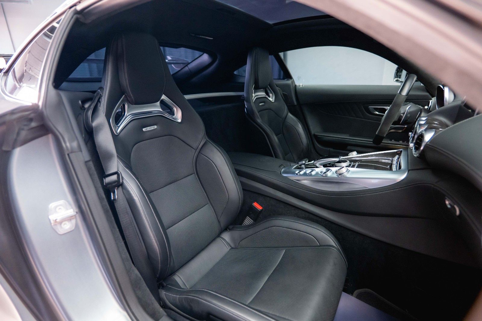 Fahrzeugabbildung Mercedes-Benz AMG GT C Performance Carbon *Burmester*Pano*LED*