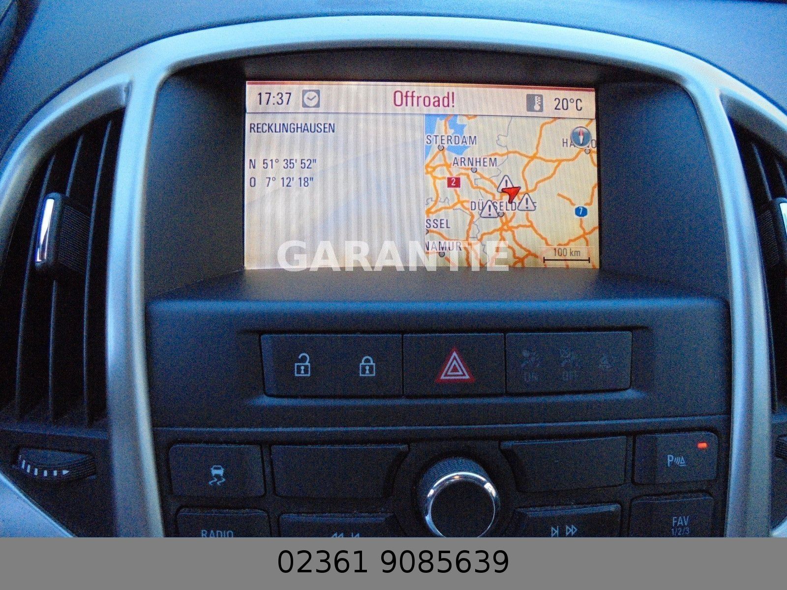 Fahrzeugabbildung Opel Astra J Lim. 5-trg. Edition Klima/Navi/5Türig