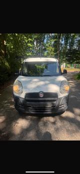 Fiat Doblo 1.4 16V Active Active - gebrauchte Fiat Doblo aus dem Jahr 2010