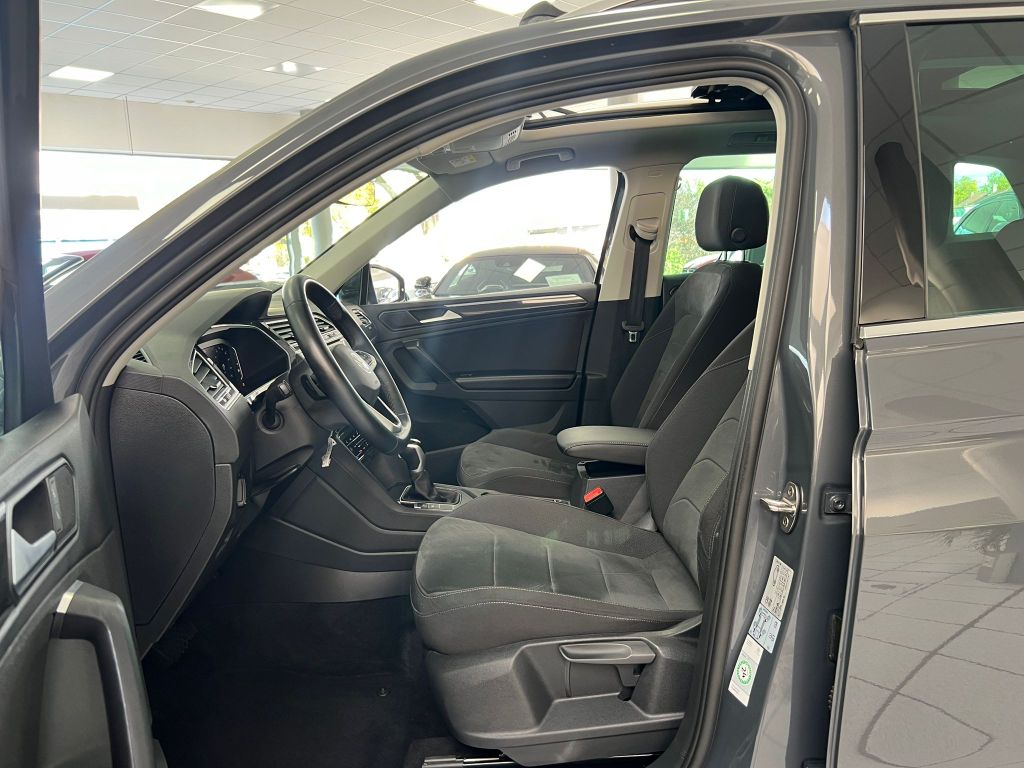 Volkswagen Tiguan 2.0 TDI Elegance PANO*TOTW*ACC*MATRIX*KAM