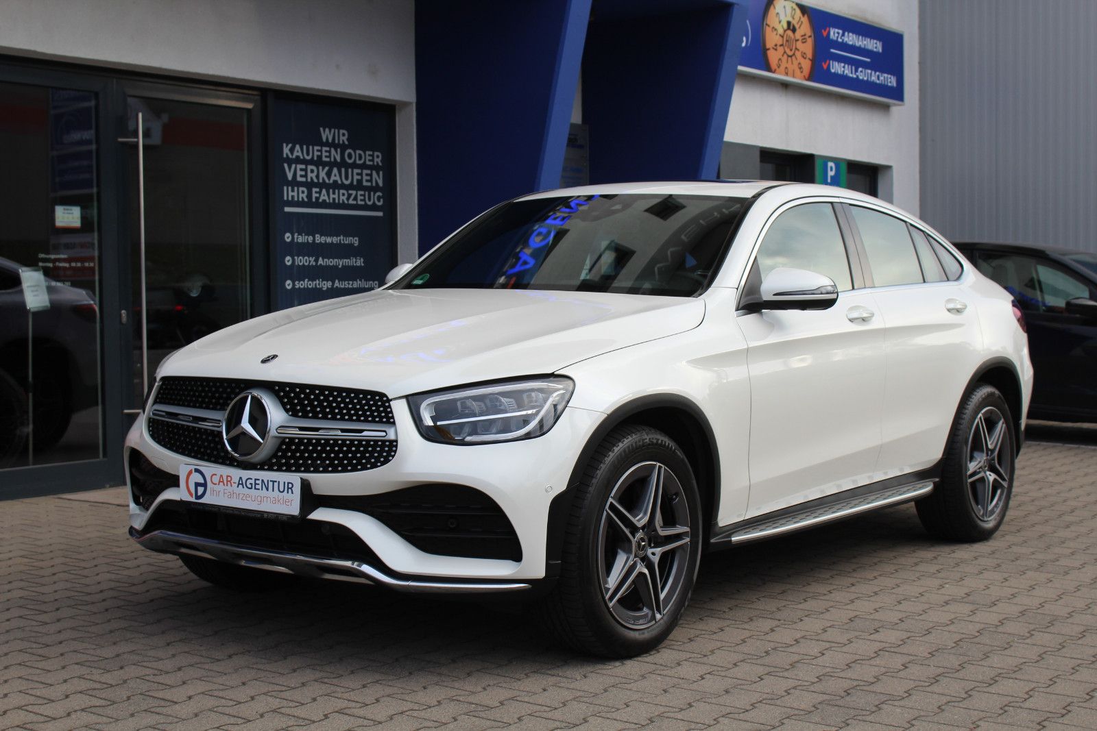 Mercedes-Benz GLC 300 d Coupe 4Matic AMG Line Frische Insp foto 2