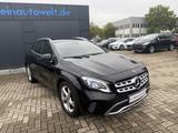 Mercedes-Benz GLA 200 *NAVI *Automatik - Mercedes-Benz GLA 200 Gebrauchtwagen in Düsseldorf