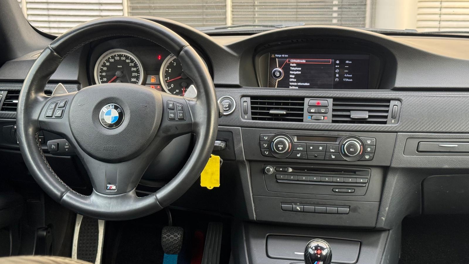 BMW M3 E92 V8 4.0 420 ch BVA - CUIR - BI-XENON - HARMAN KARDON