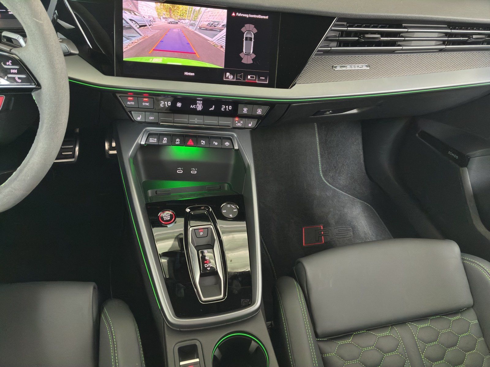 Fahrzeugabbildung Audi RS 3 Sportback HUD,Kamera,LED,Leder,Matrix,Navi
