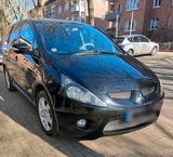 Mitsubishi Grandis 2.4  7-Sitzer - Mitsubishi Grandis: 2.4