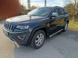 Jeep Grand Cherokee 3.0l V6 MultiJet 184kW Overla... - Jeep in Duisburg