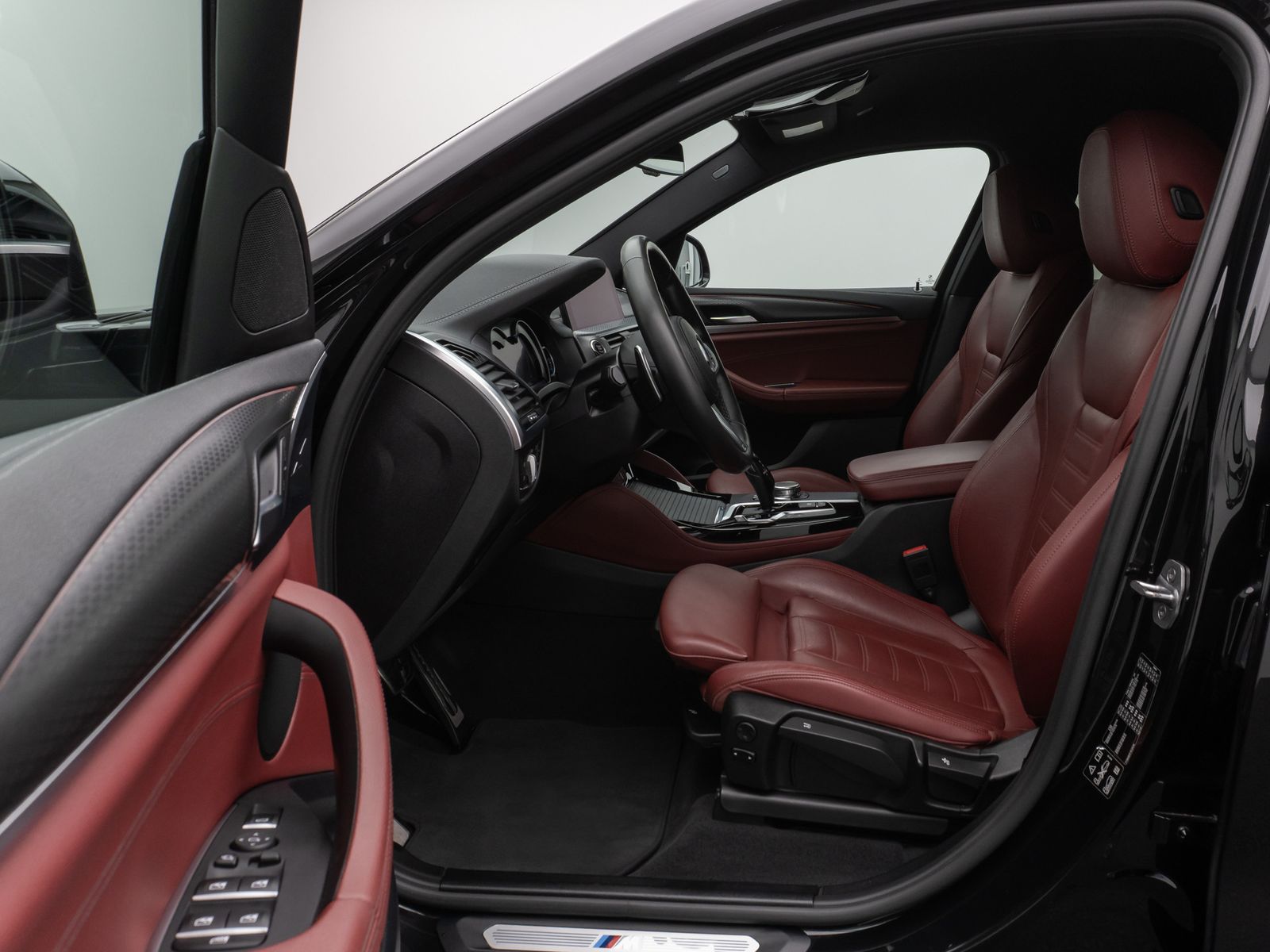 Fahrzeugabbildung BMW X4 xD20i M Sport X Kamera HiFi NaviPro Alarm