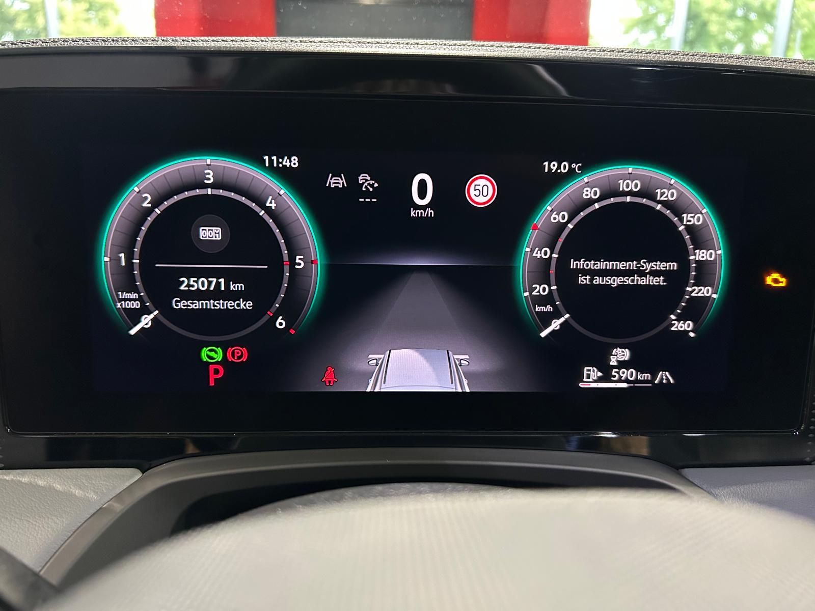 Volkswagen Passat Variant - Bild 12