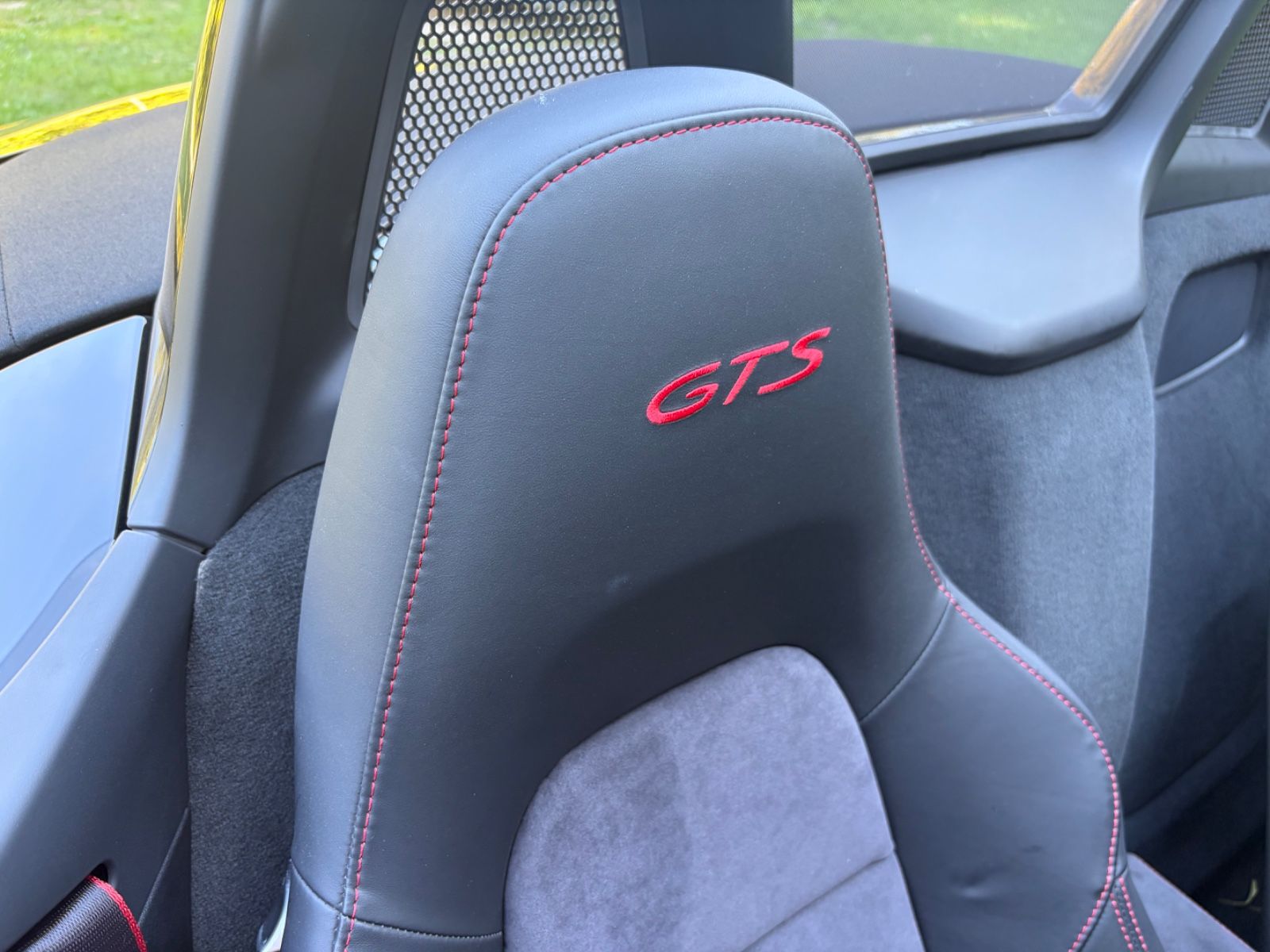 PORSCHE Boxster 16