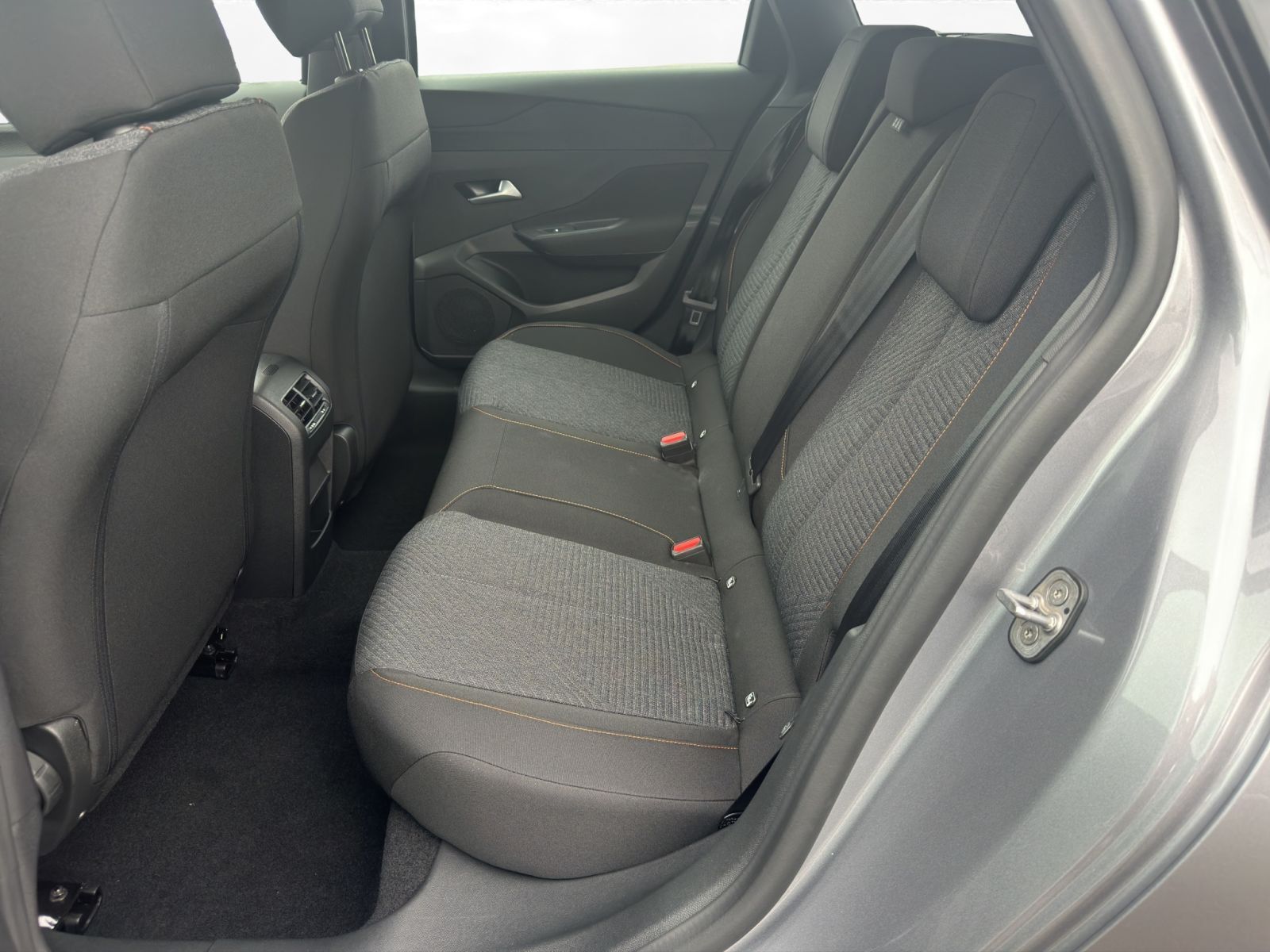 Peugeot 308 - Bild 10