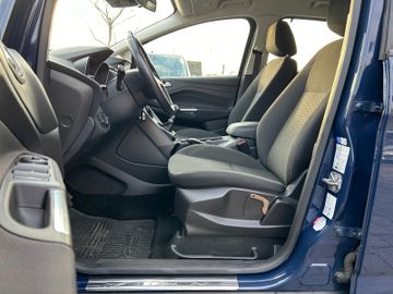 Ford C-Max - 10