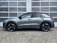 Volkswagen T-Roc 1.5 eTSI DSG R-Line PANO AHK MATRIX 4JGAR bei Autohaus Landmann & Maier OHG