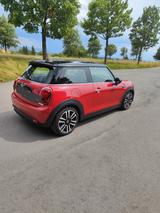MINI Cooper SE Classic Trim Classic Trim - MINI Cooper SE: Privatanbieter
