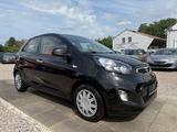 Kia Picanto FIFA World Cup Edition Sport Lenkrad - Kia Picanto: Fifa World Cup Edition