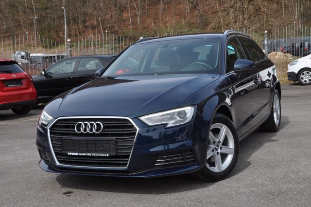 Audi A3 Sportback 35 TFSI S-tronic *Navi*Xenon*