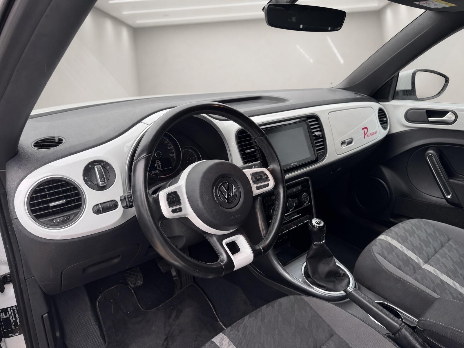 Volkswagen Beetle Cabriolet Design*Touchscreen*Navigation*